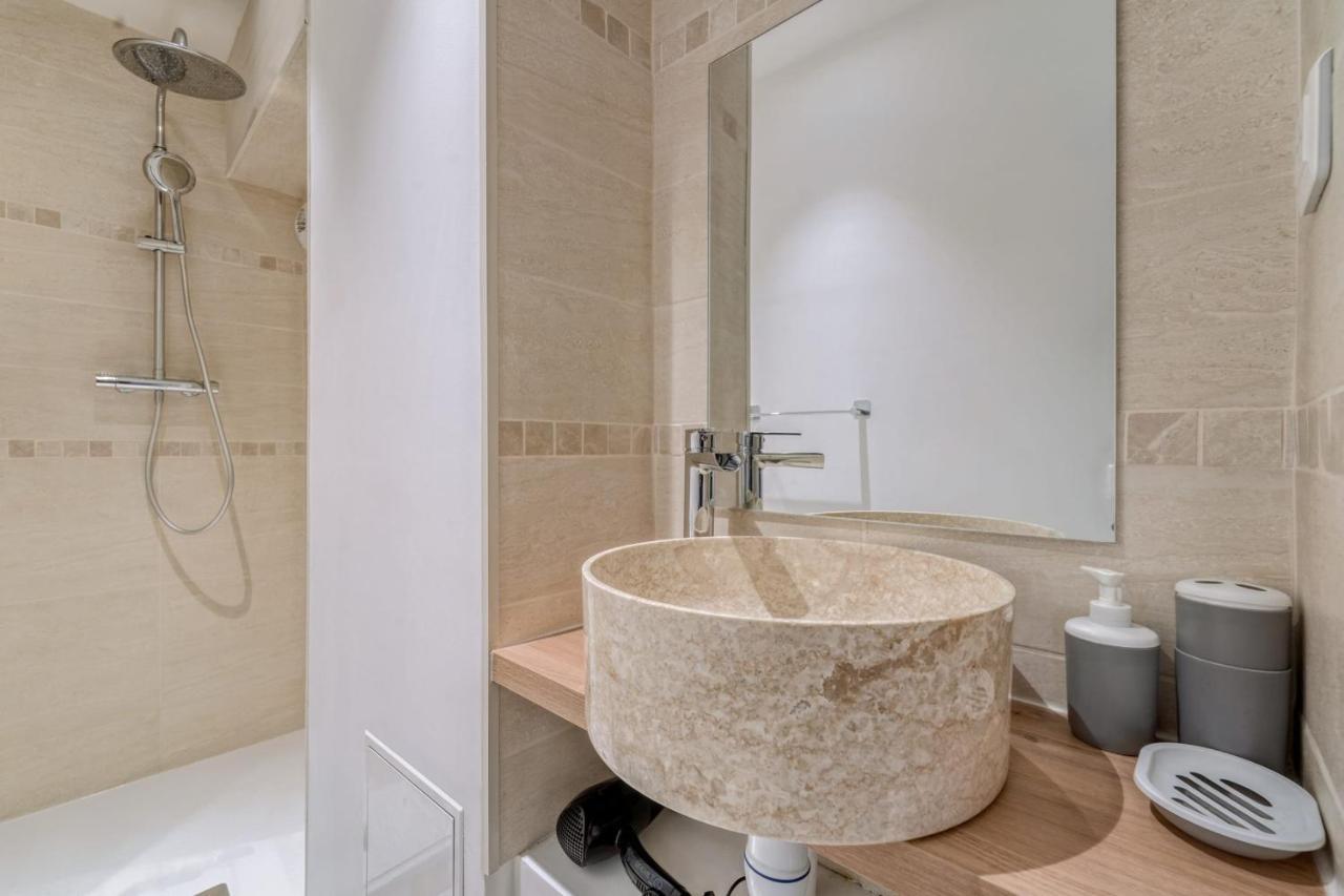 Beautiful Apartement With 2 Bedrooms In Paris Centre Dış mekan fotoğraf